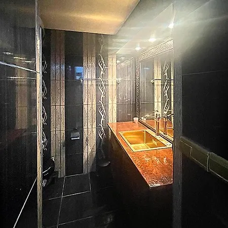 Retro Gem صوفيا