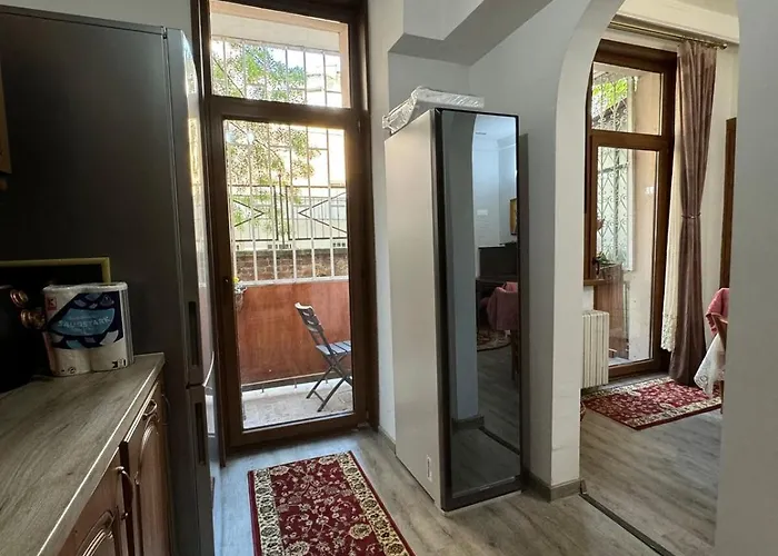 Retro Gem アパート